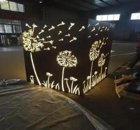 三沙耐候钢灯箱
